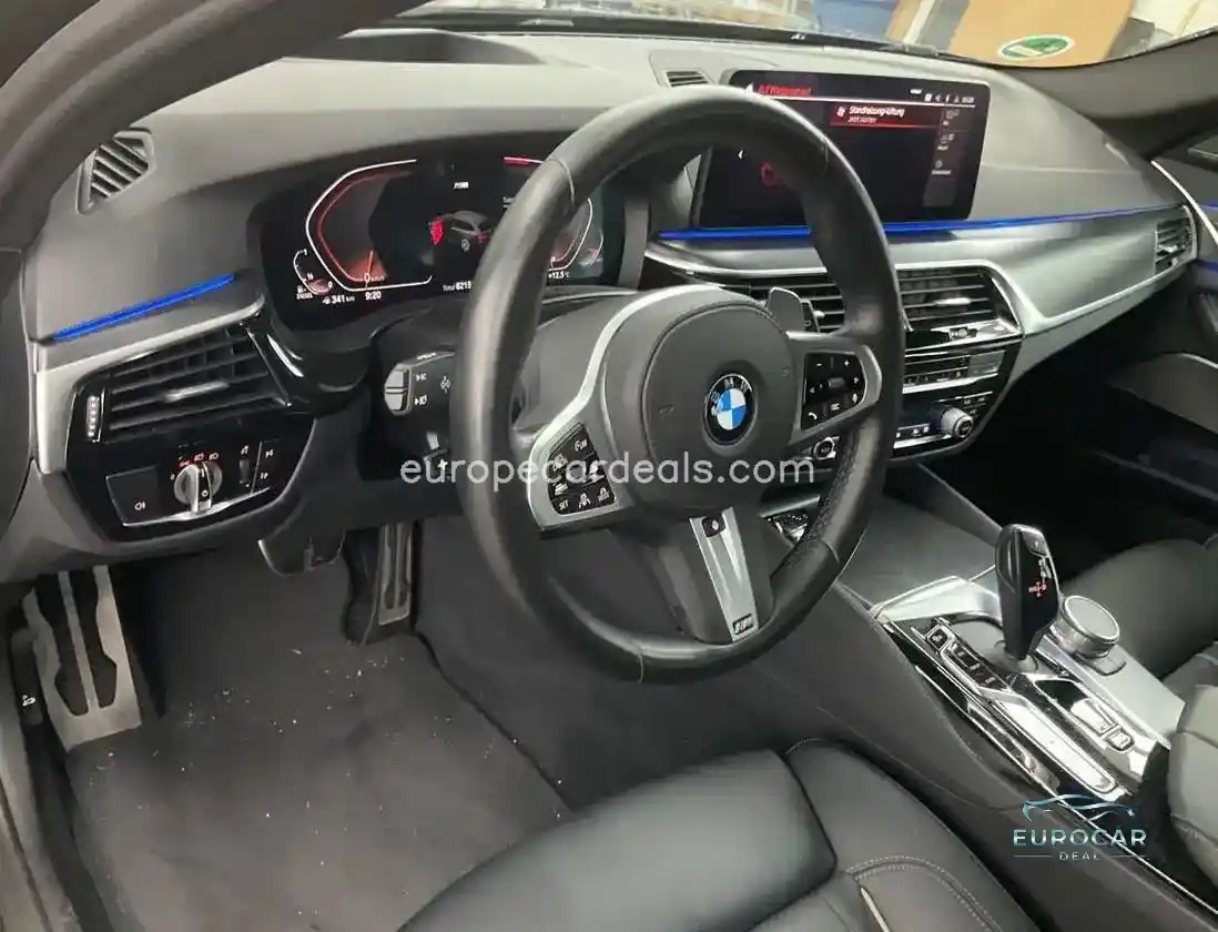 BMW 530