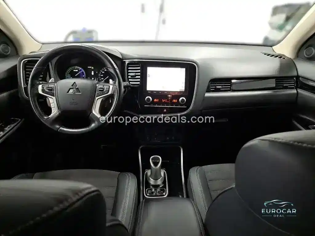 Mitsubishi Plug-in Hybrid Outlander