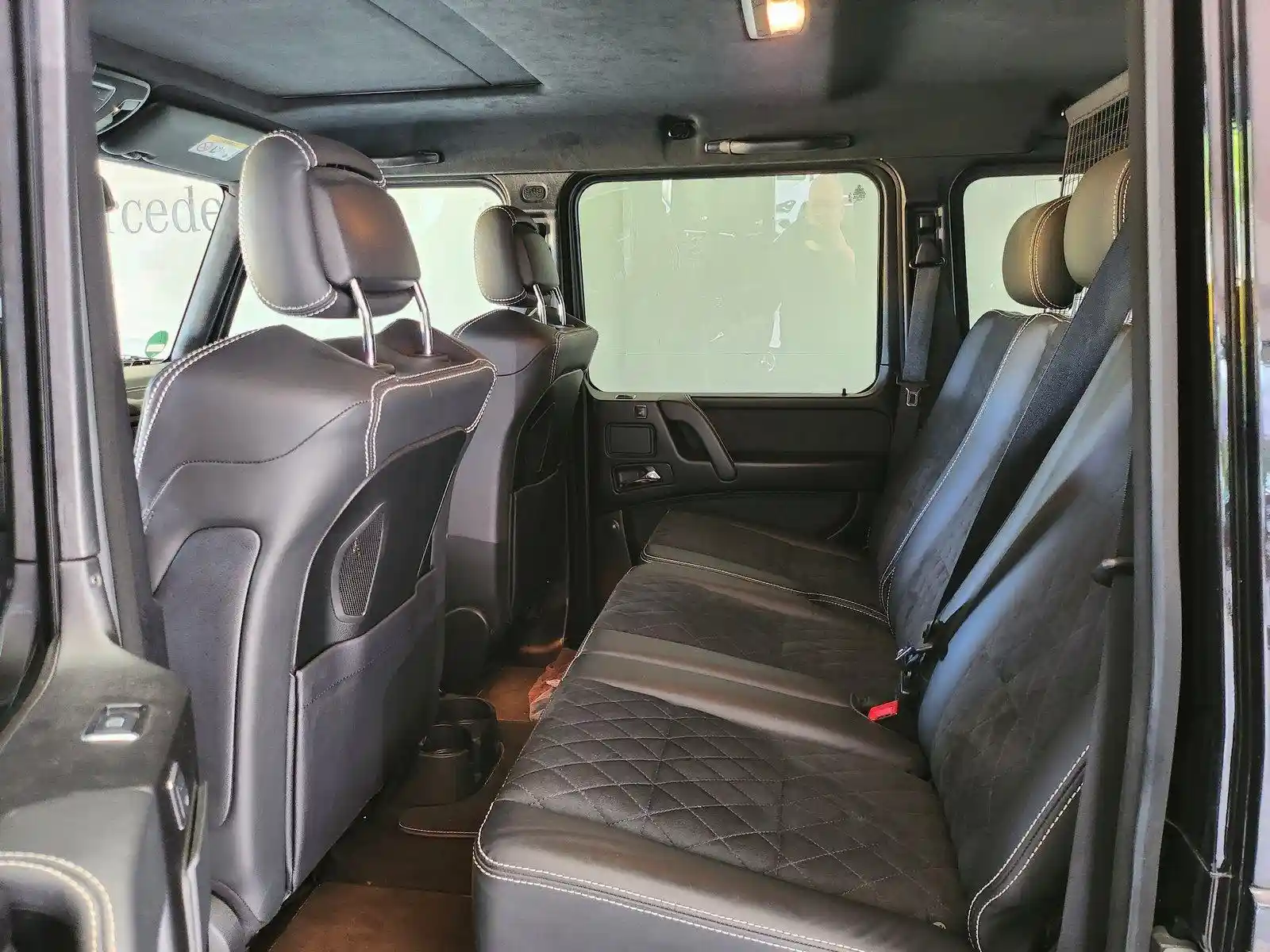 Mercedes-Benz G 500