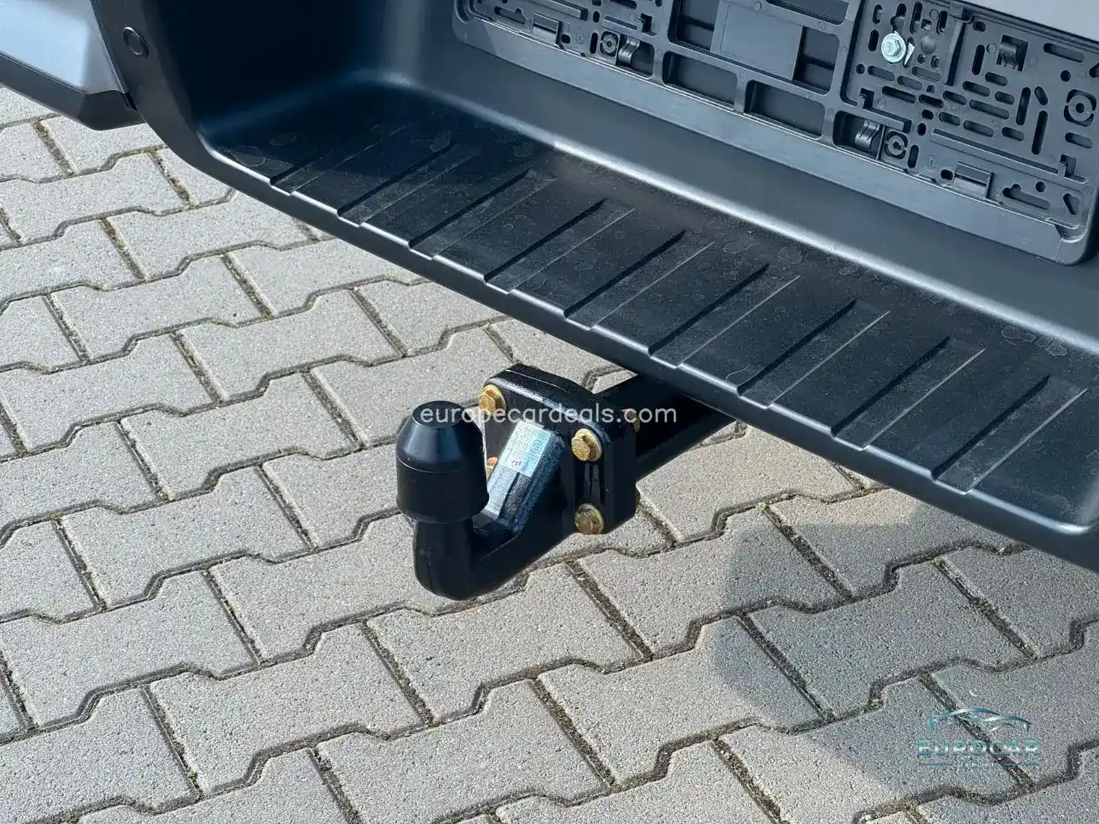 D-MAX 4×4 LS A/T DoubleCab