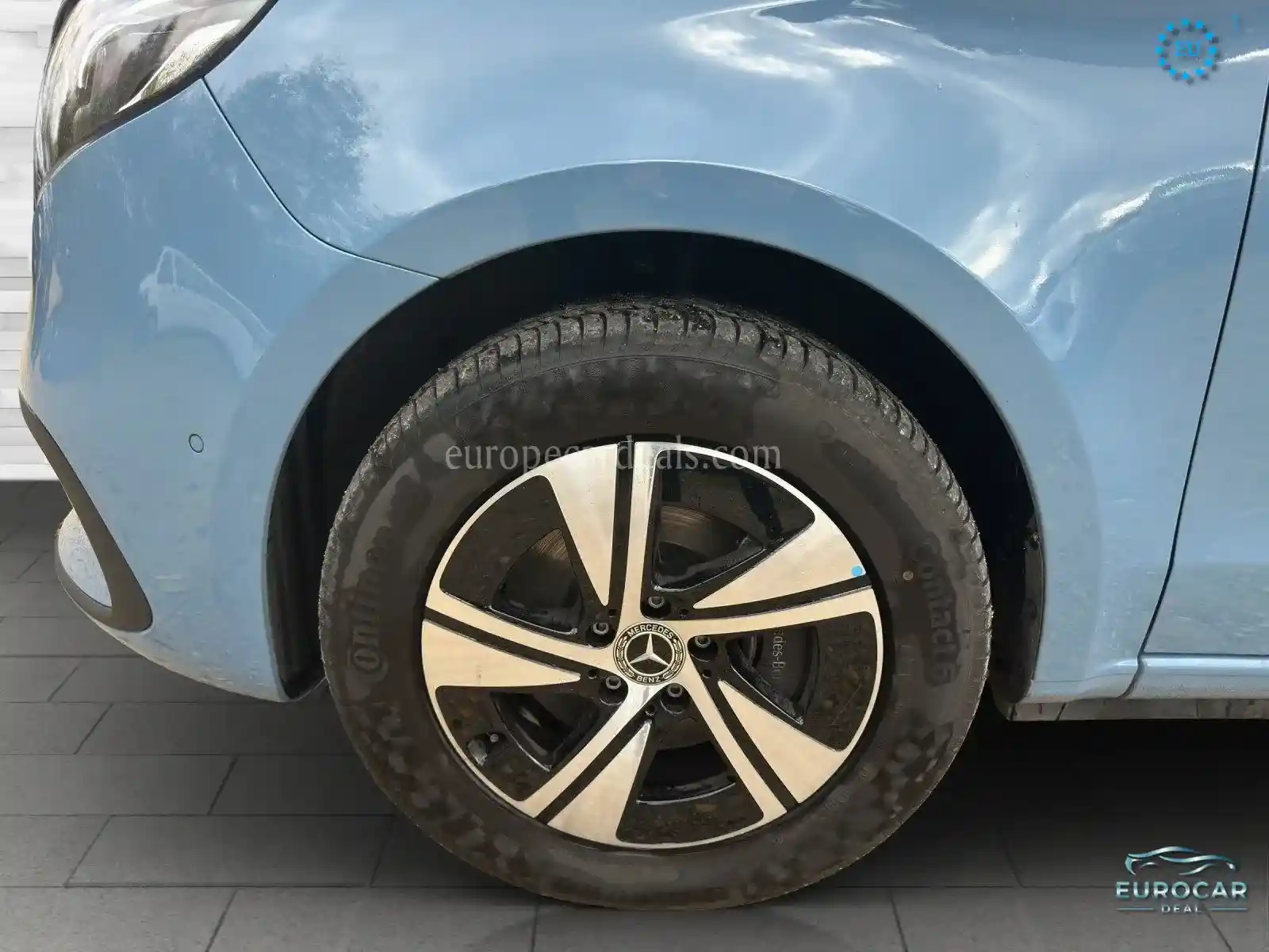 Mercedes-Benz V 250