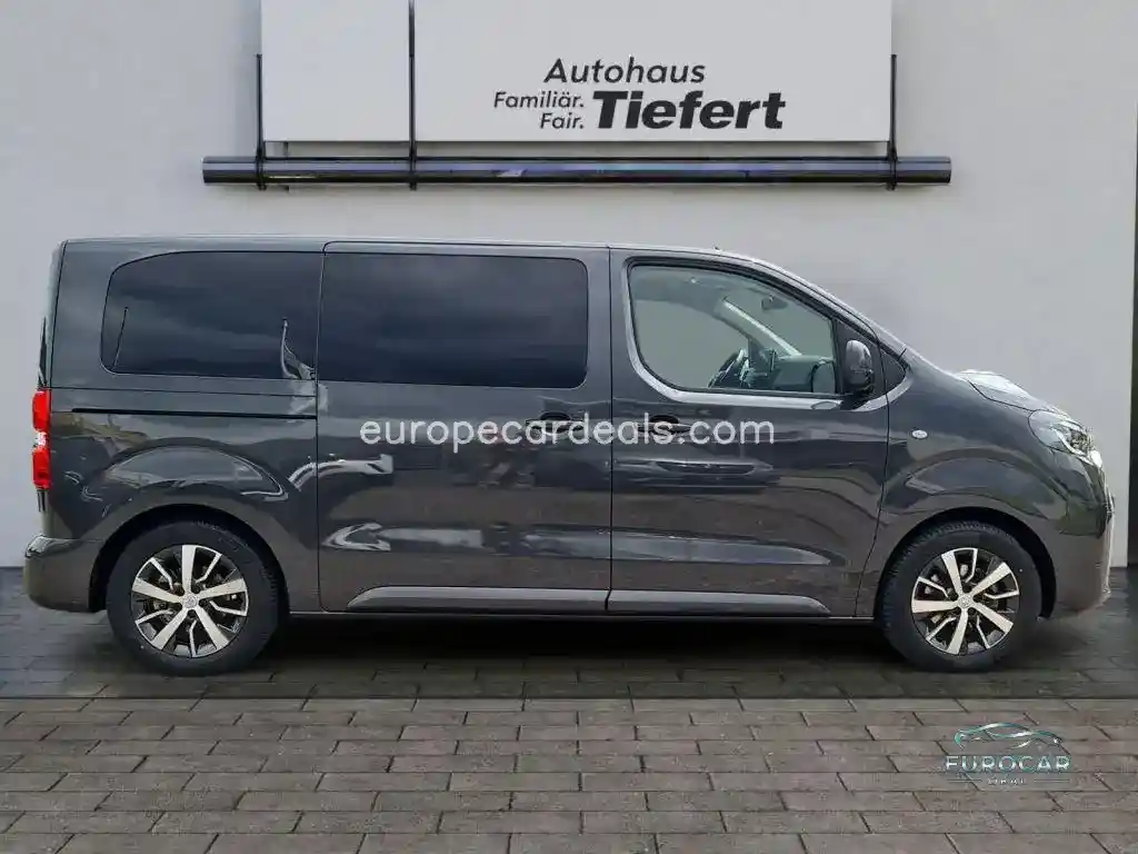 Toyota Proace (Verso)