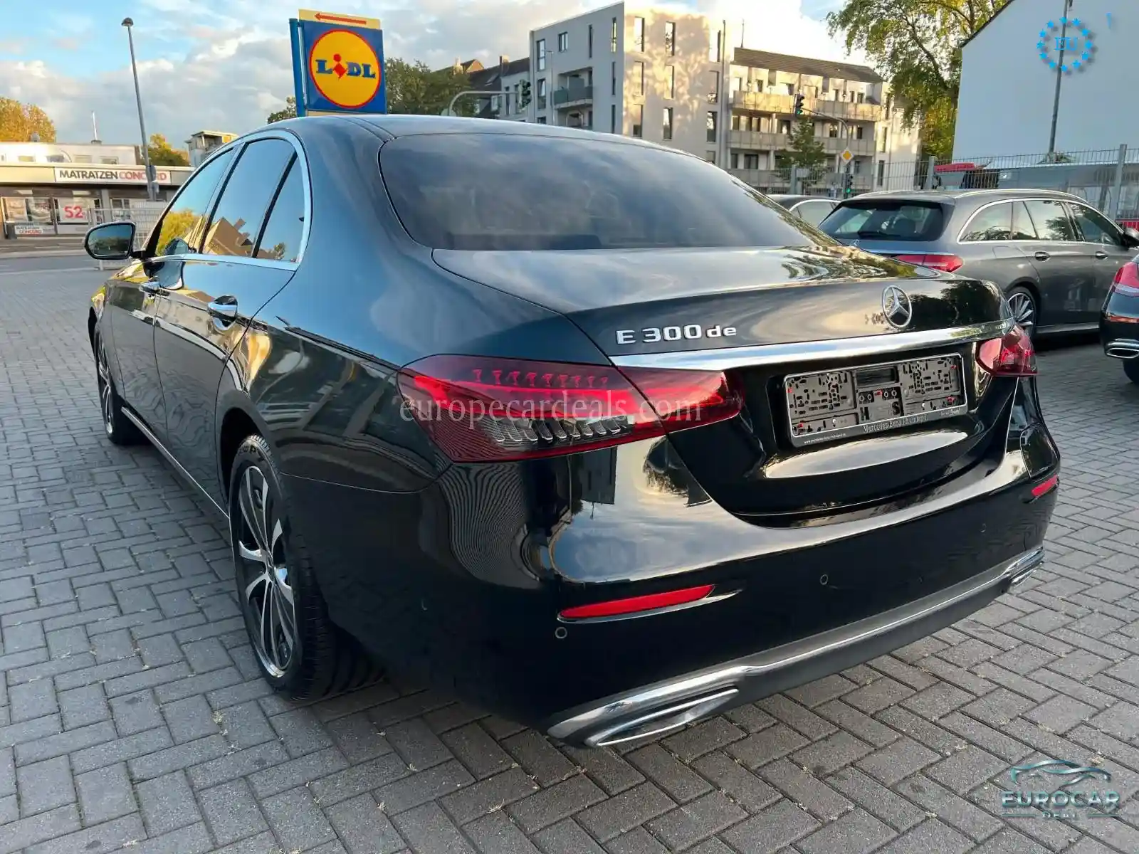 Mercedes-Benz E 300