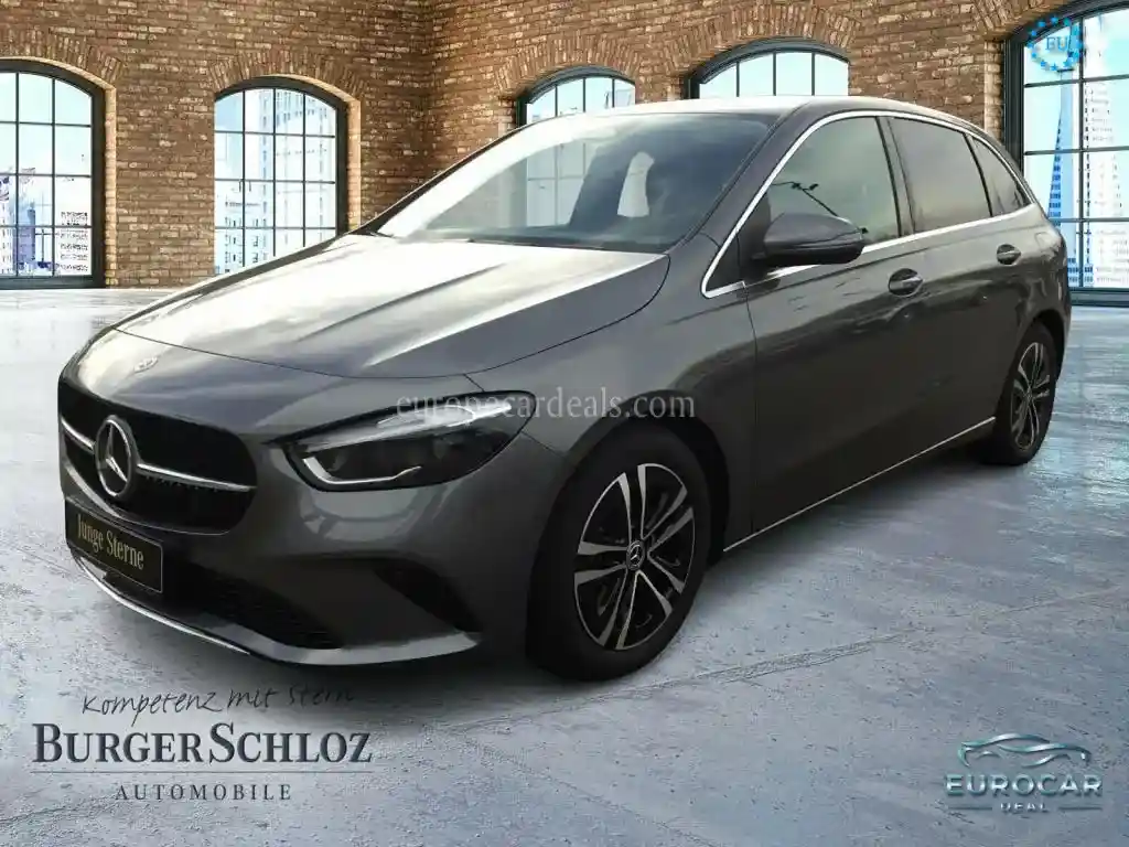 Mercedes-Benz B 180