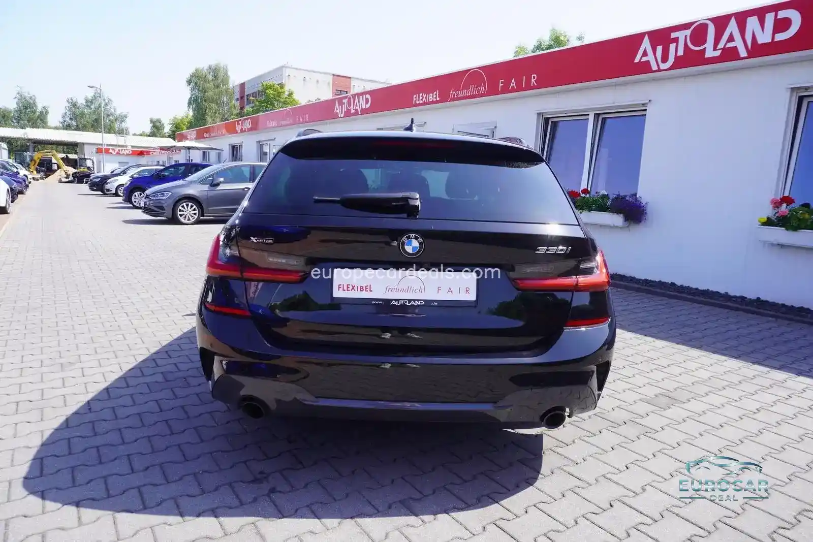 BMW 330