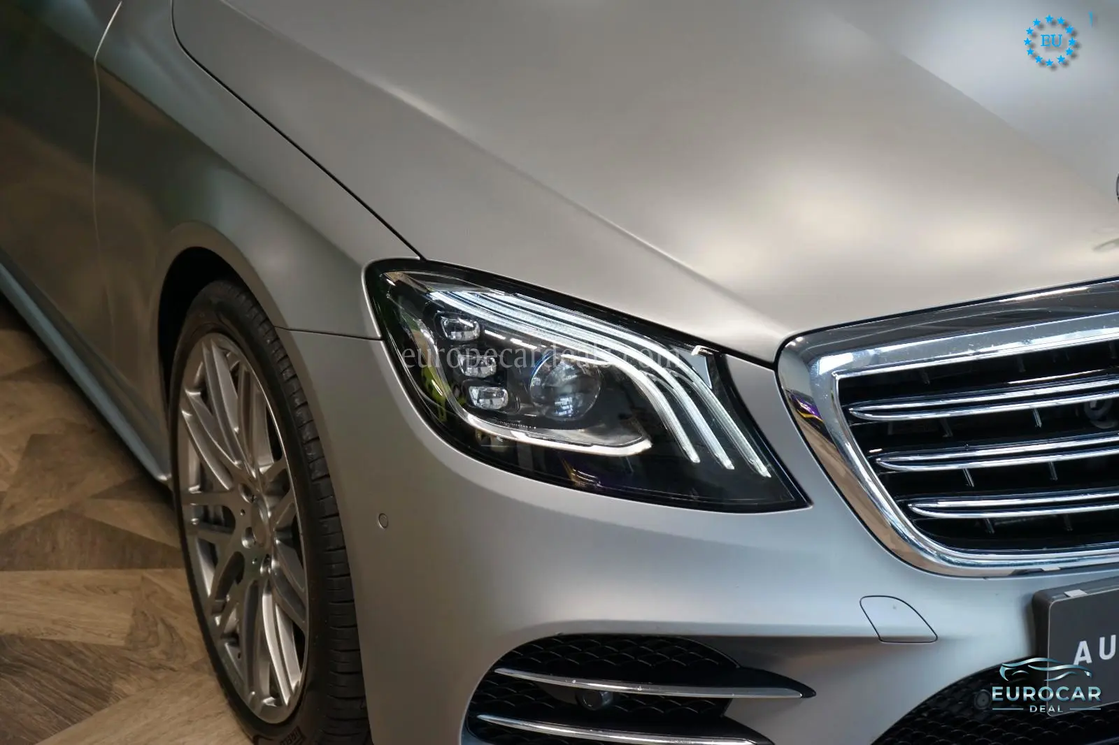 Mercedes-Benz S 560