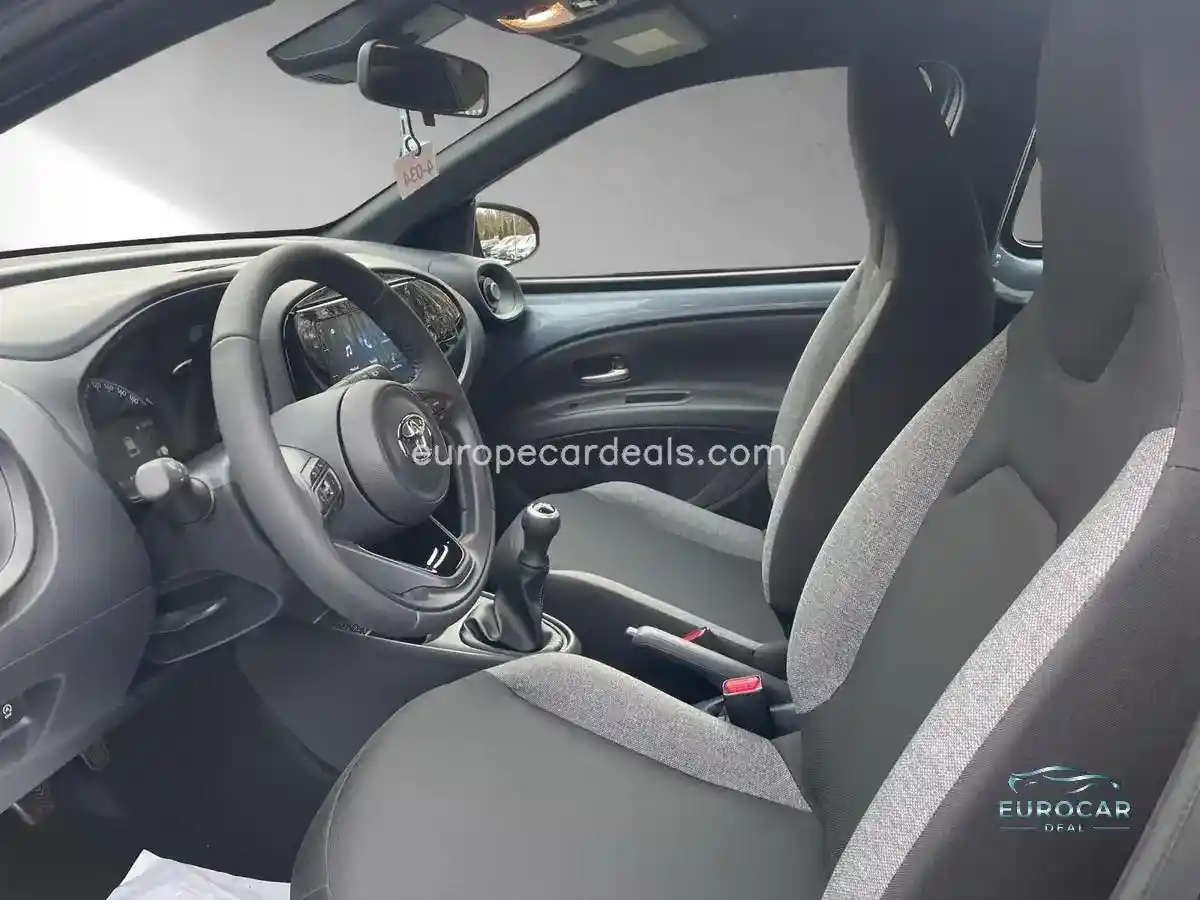Toyota Aygo (X)