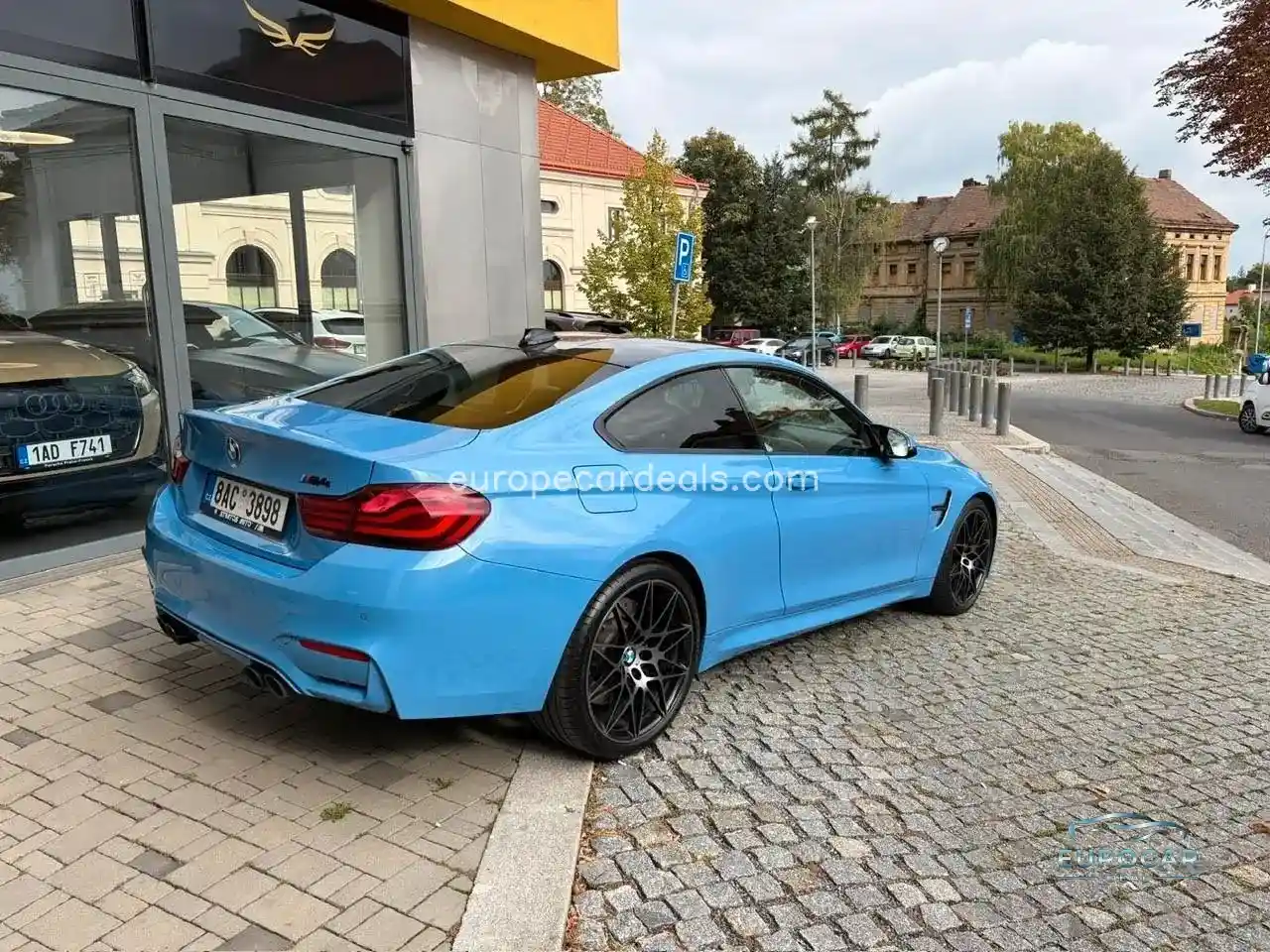BMW M4