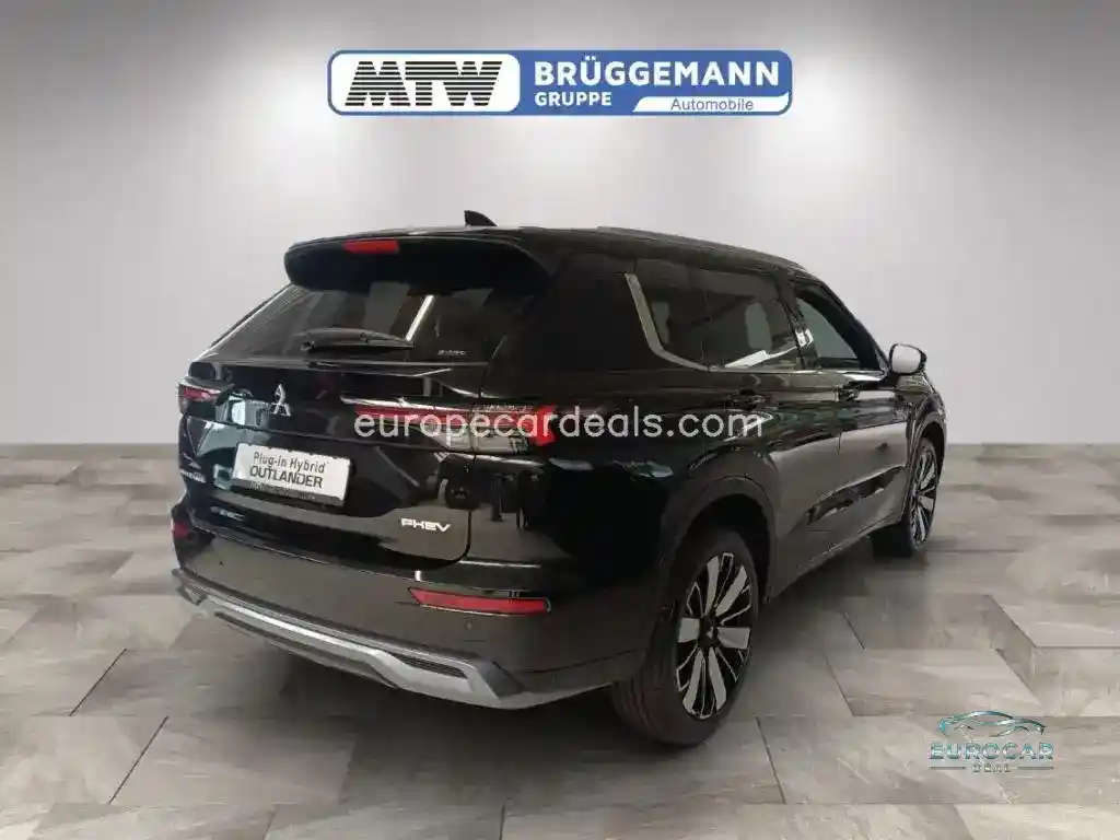 Mitsubishi Plug-in Hybrid Outlander