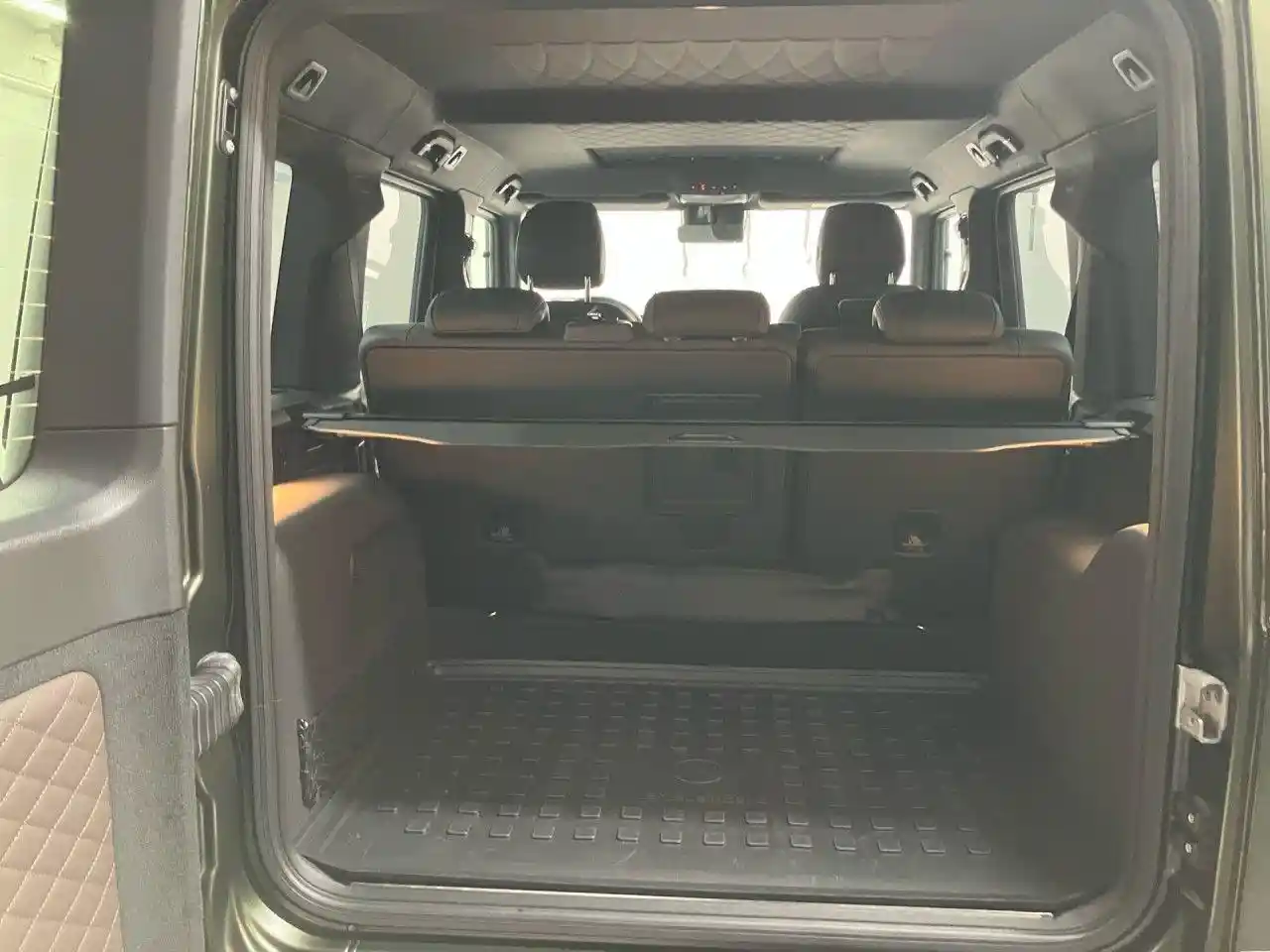 Mercedes-Benz G 500