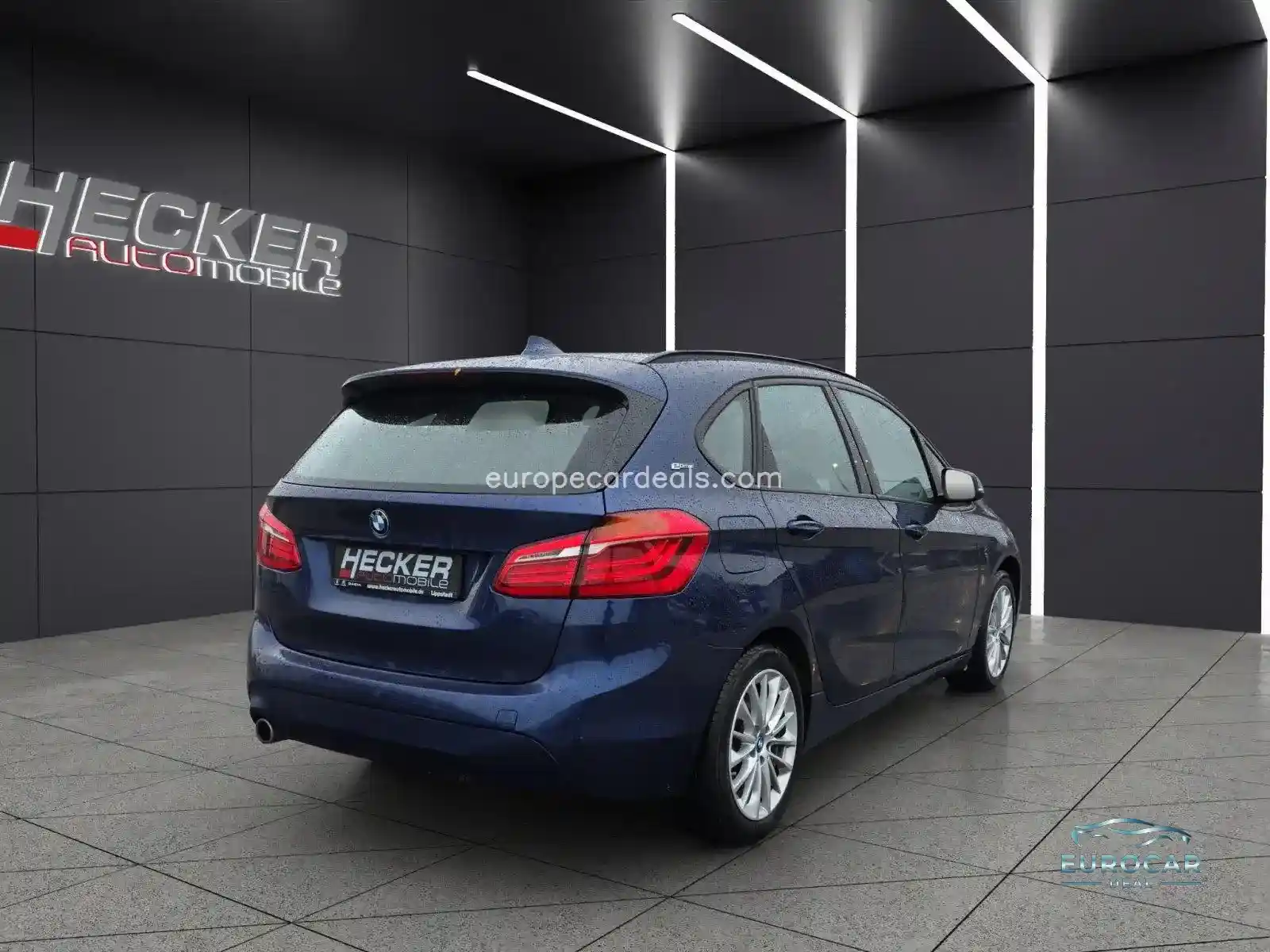 BMW 225