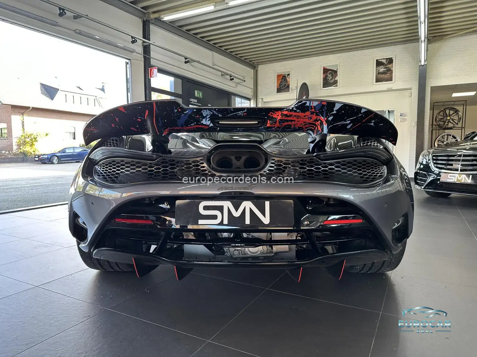 McLaren 750S