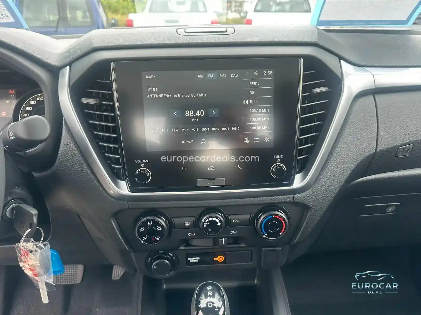 D-MAX 4×4 LS A/T SpaceCab