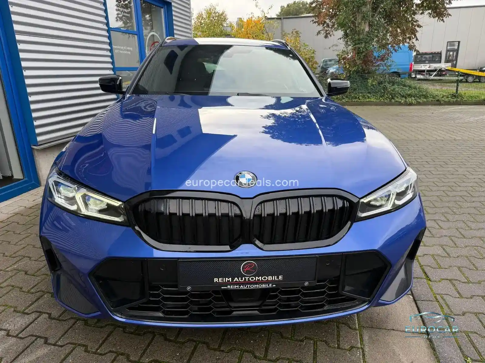 BMW 320