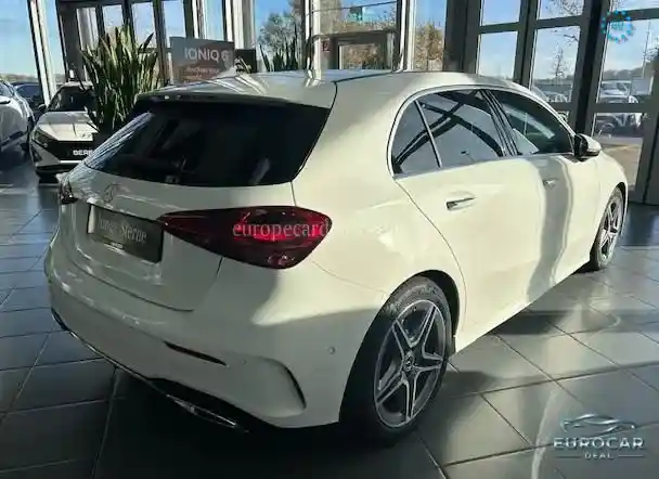 Mercedes-Benz A 220