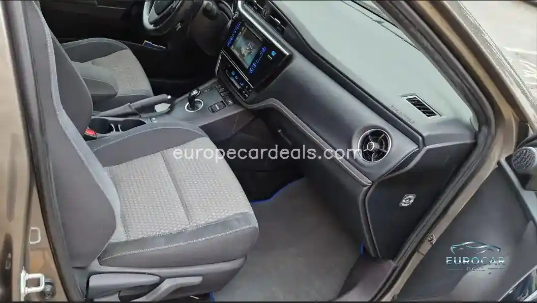 Toyota Auris