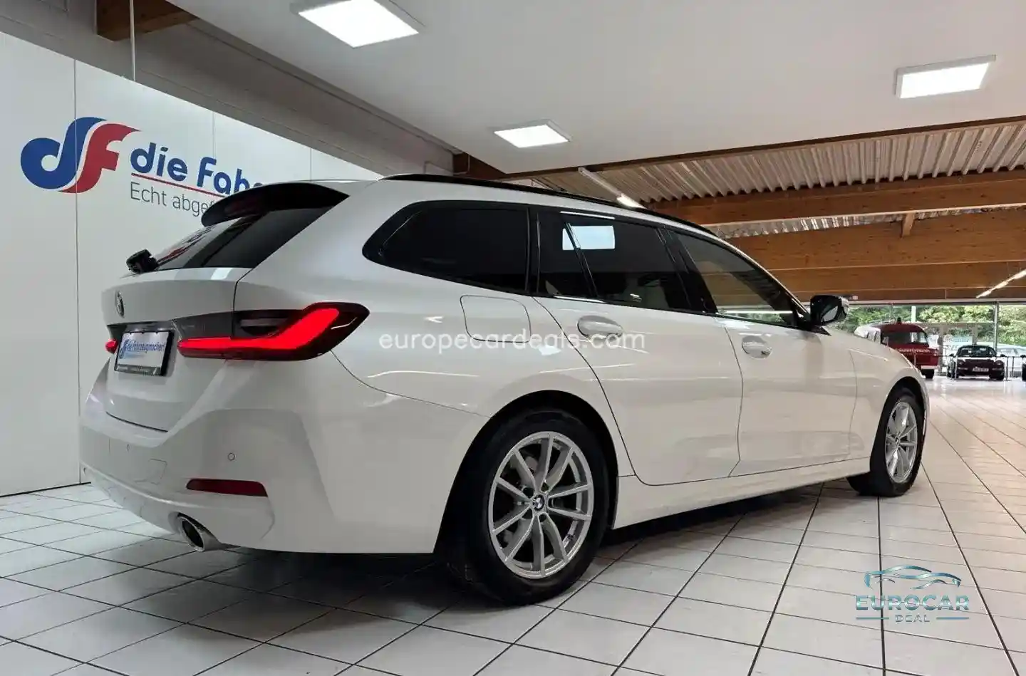 BMW 320