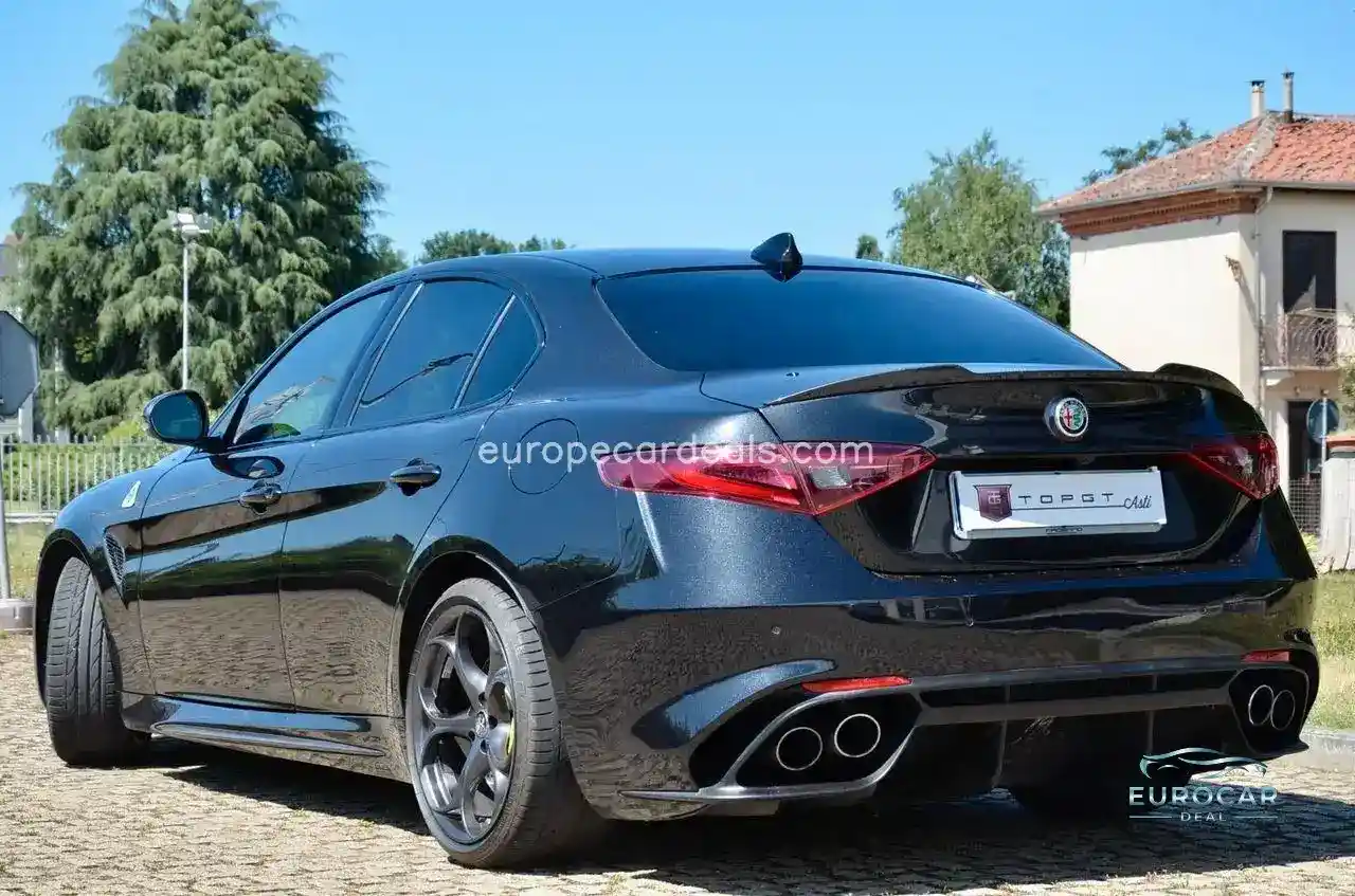 Alfa Romeo Giulia