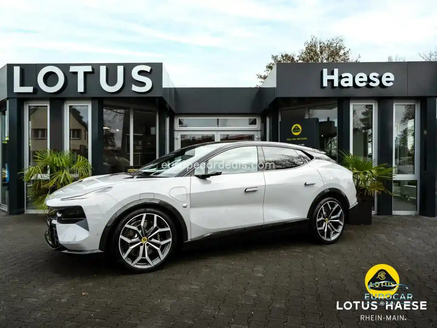 Lotus Eletre