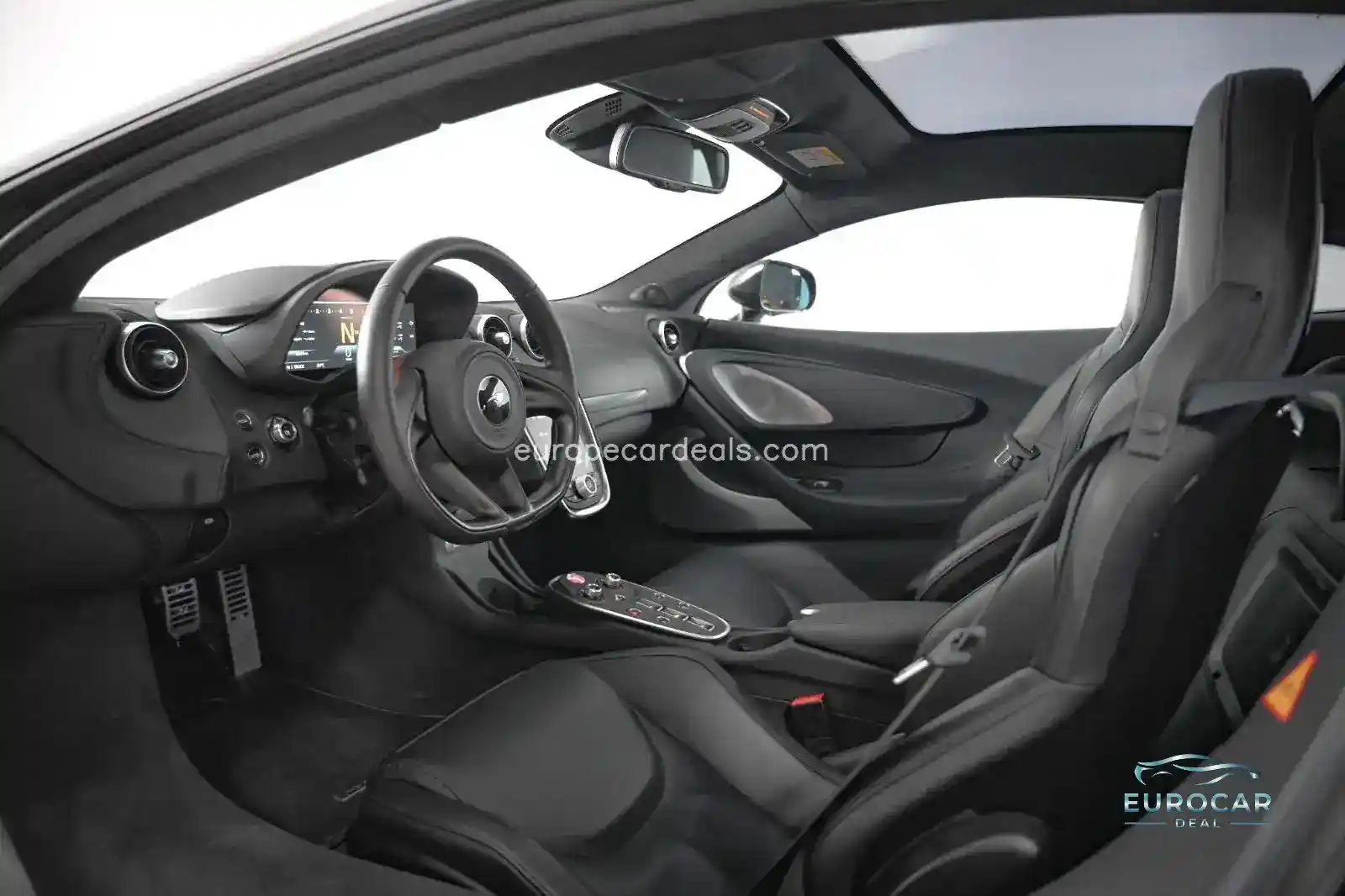 McLaren GT