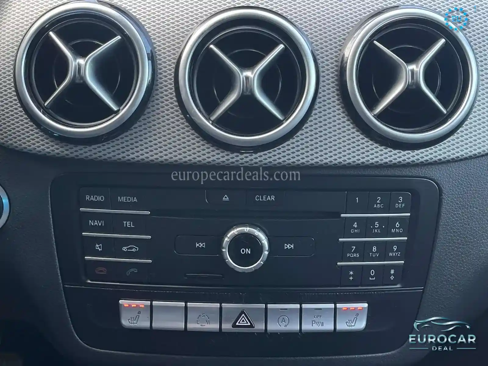 Mercedes-Benz B 200
