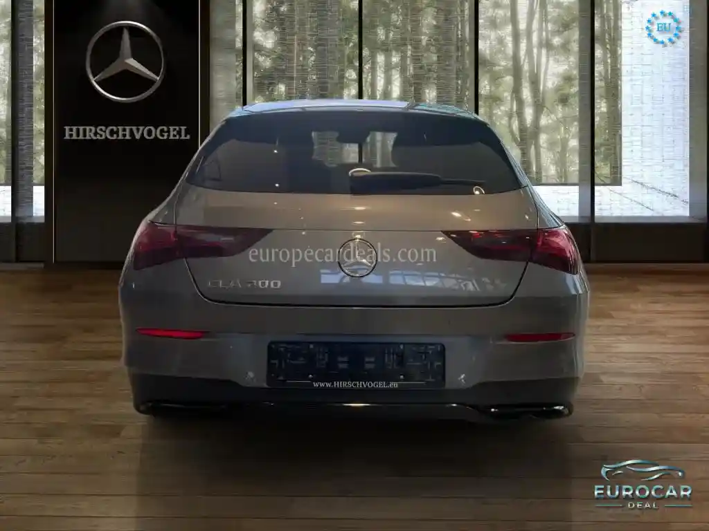 Mercedes-Benz CLA 200 Shooting Brake
