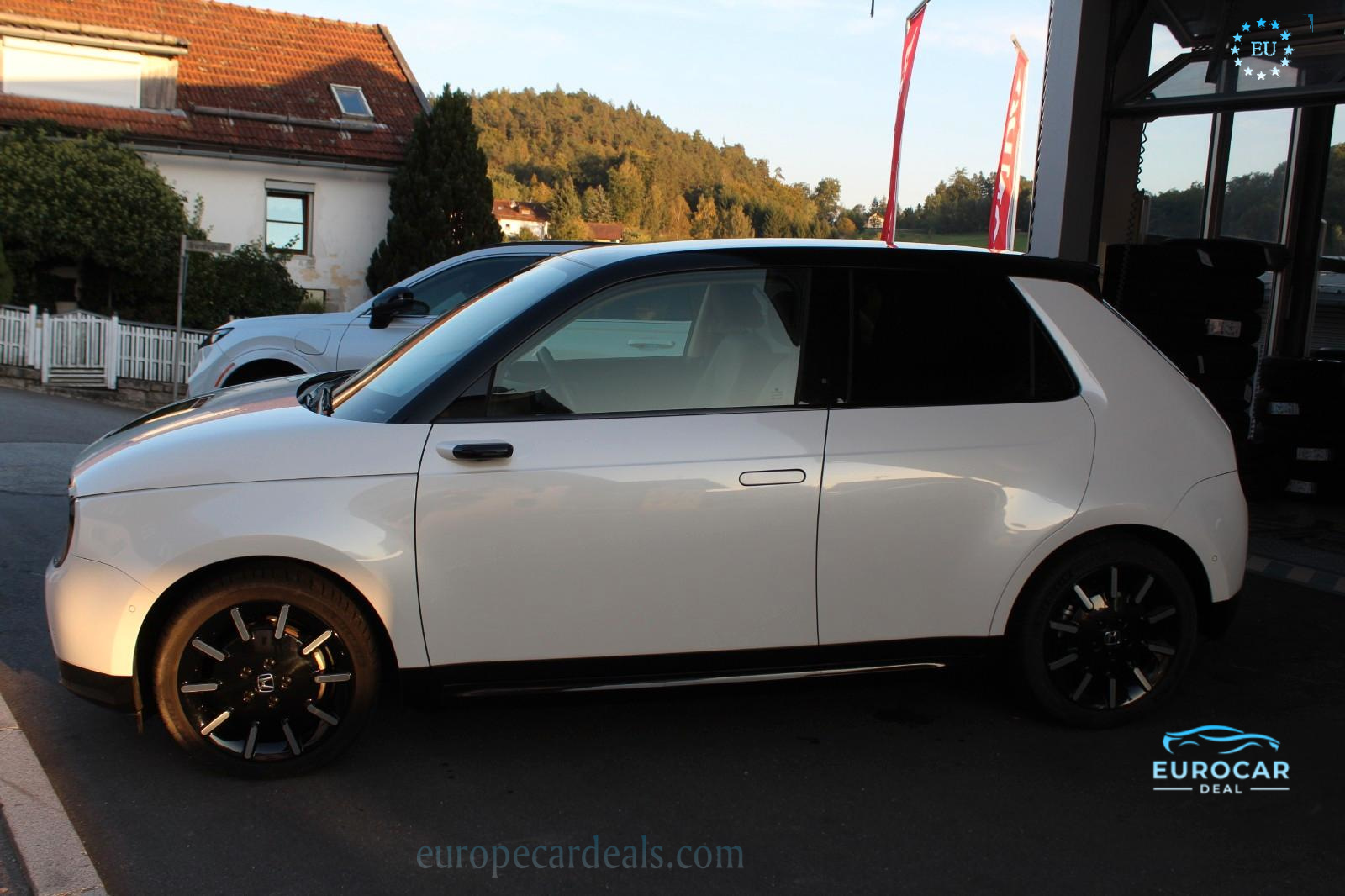 Honda e