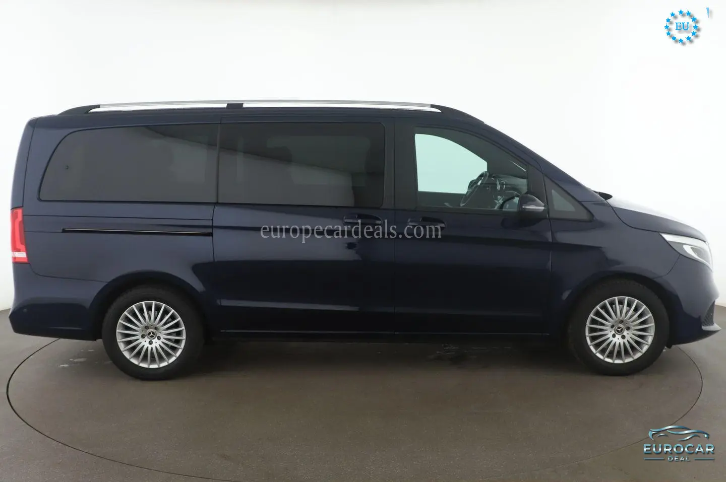 Mercedes-Benz V 220