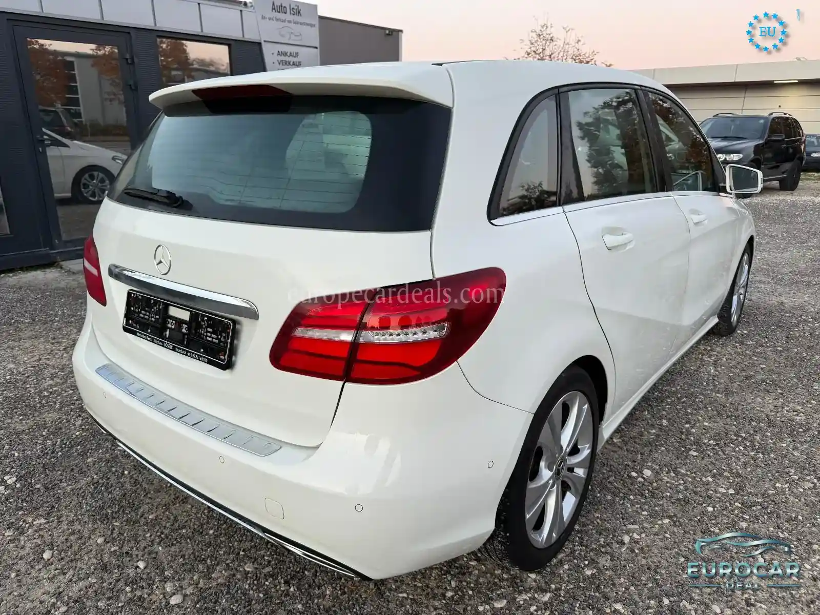 Mercedes-Benz B 200