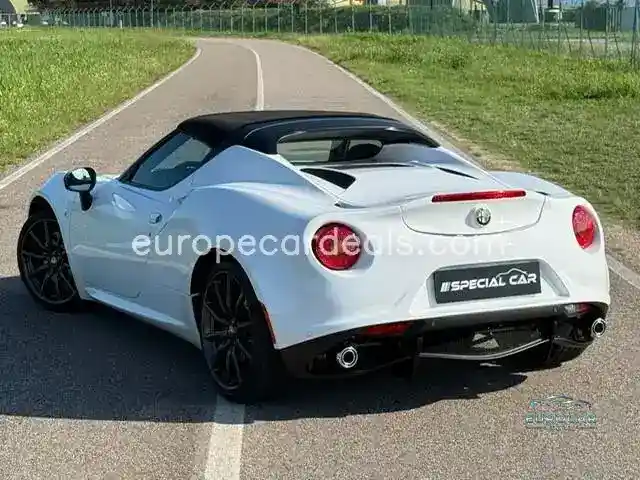 Alfa Romeo 4C
