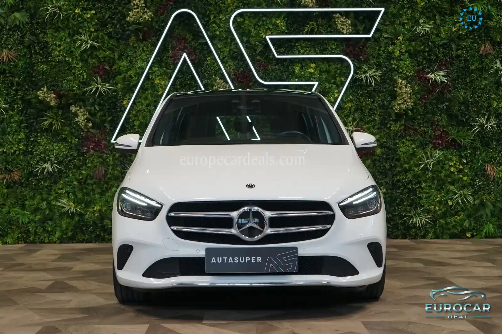 Mercedes-Benz B 220