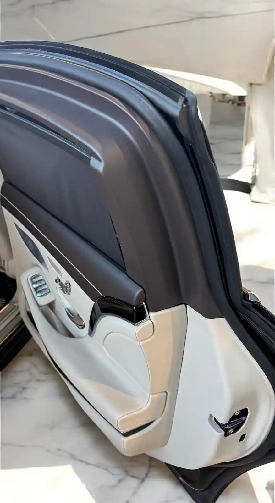 Mercedes-Benz S 600