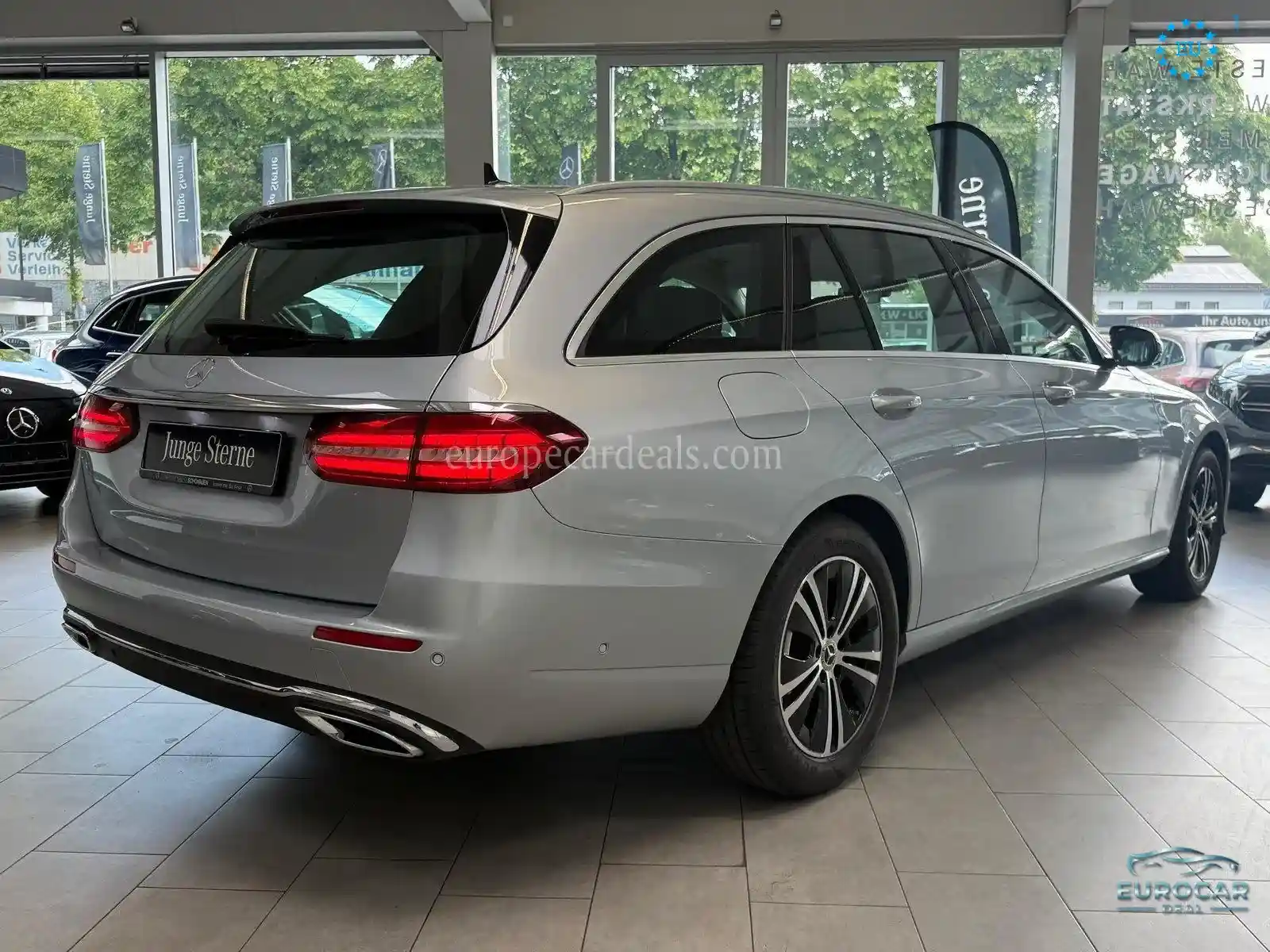 Mercedes-Benz E 220