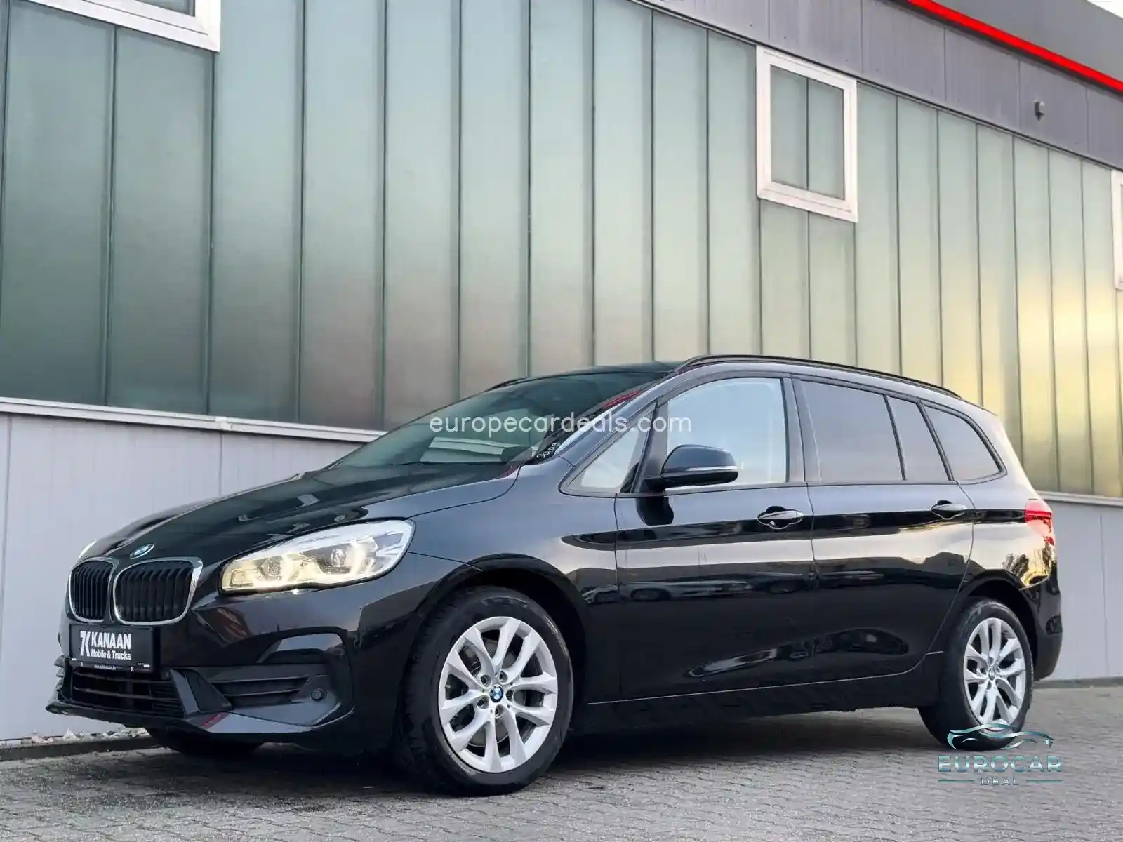 BMW 218