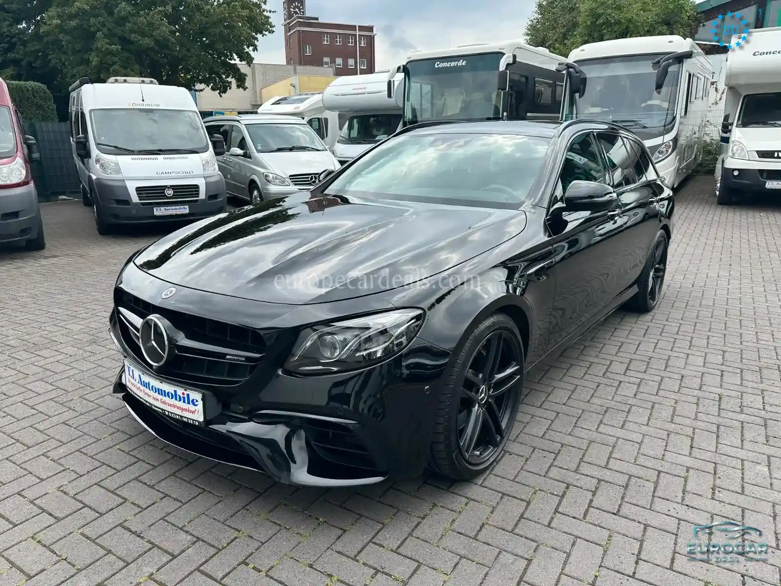 Mercedes-Benz E 63 AMG