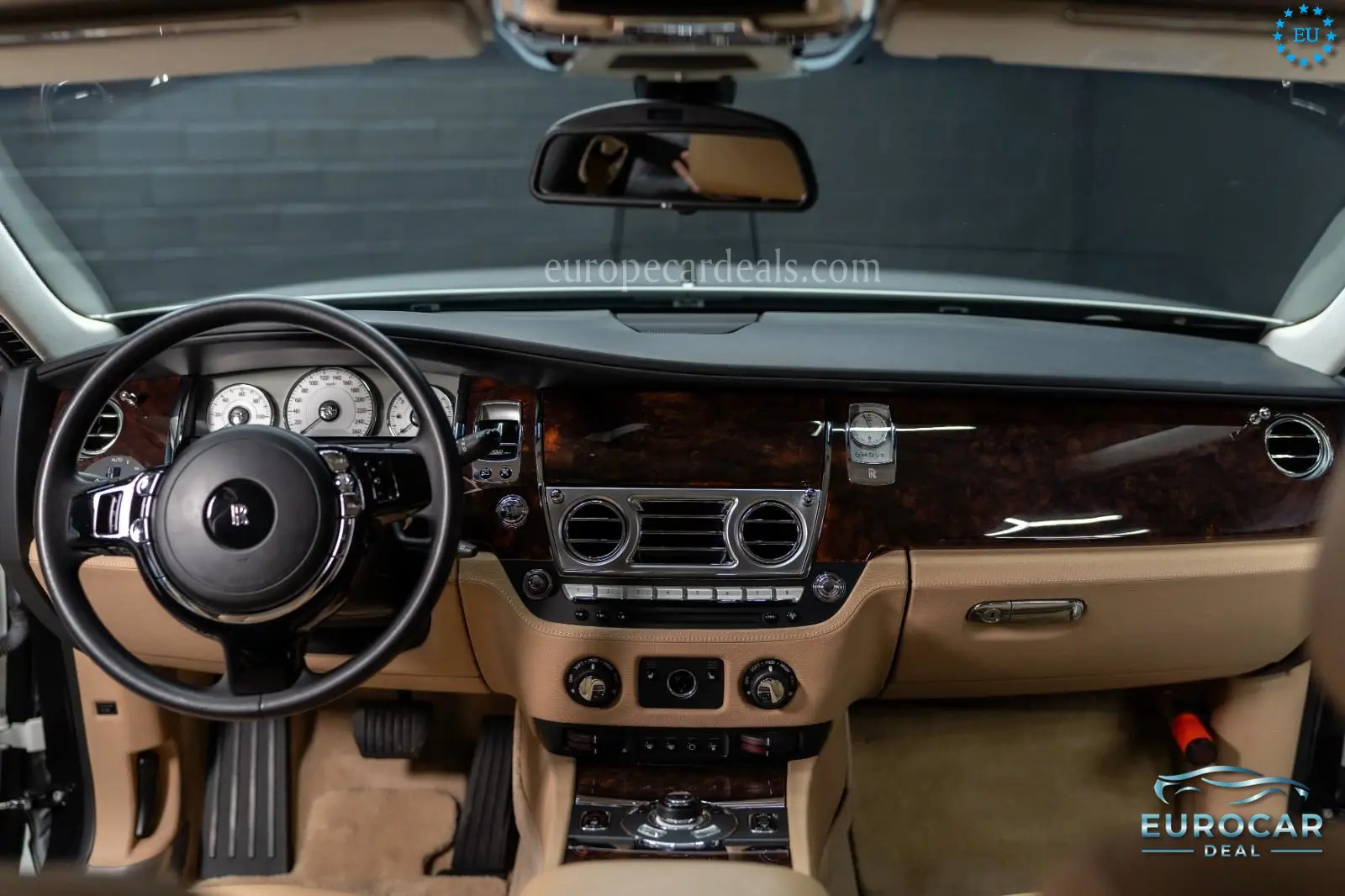 Rolls-Royce Silver Spirit