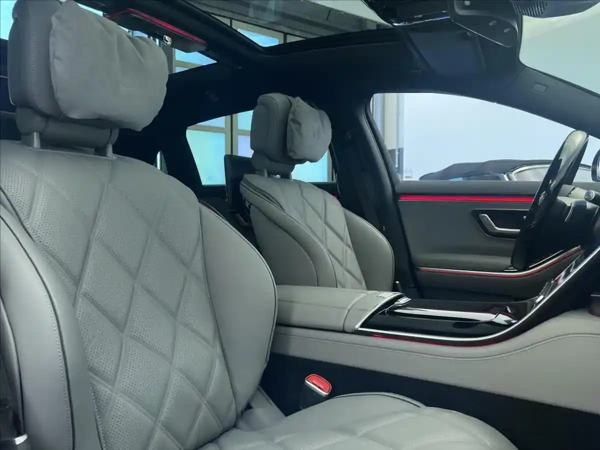 Mercedes-Benz S 680