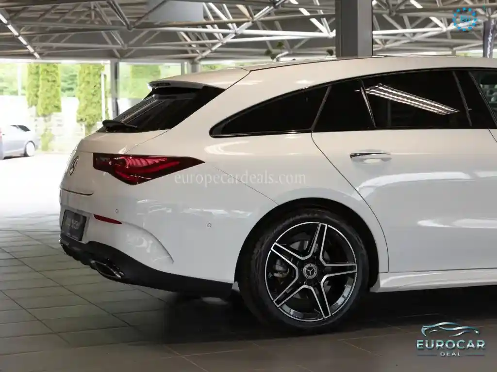 Mercedes-Benz CLA 200 Shooting Brake