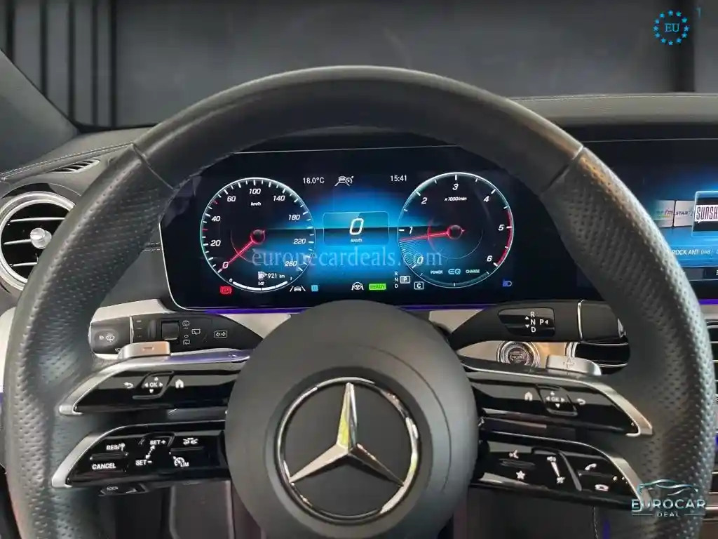 Mercedes-Benz E 220