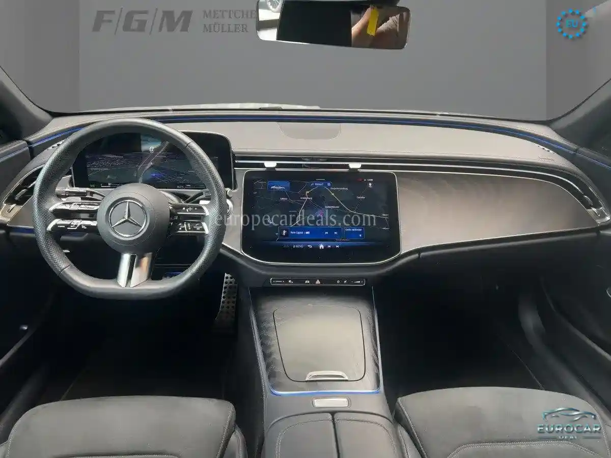 Mercedes-Benz E 220