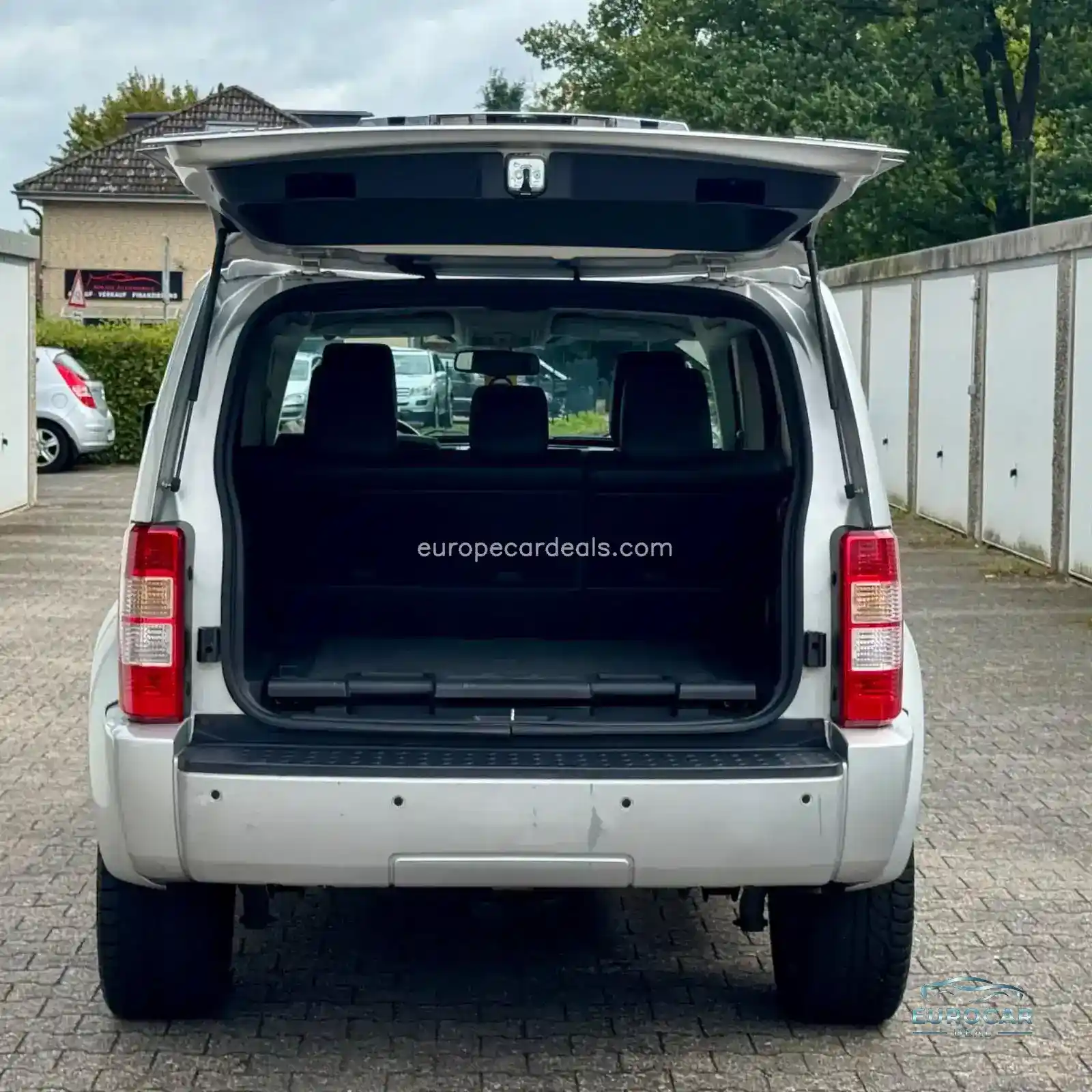 Dodge Nitro