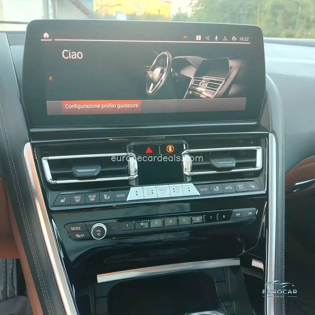 BMW 840