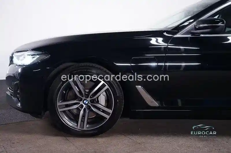 BMW 530