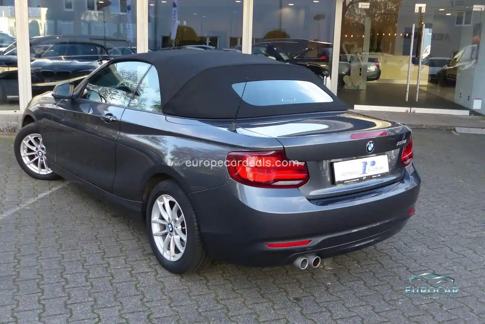 BMW 220