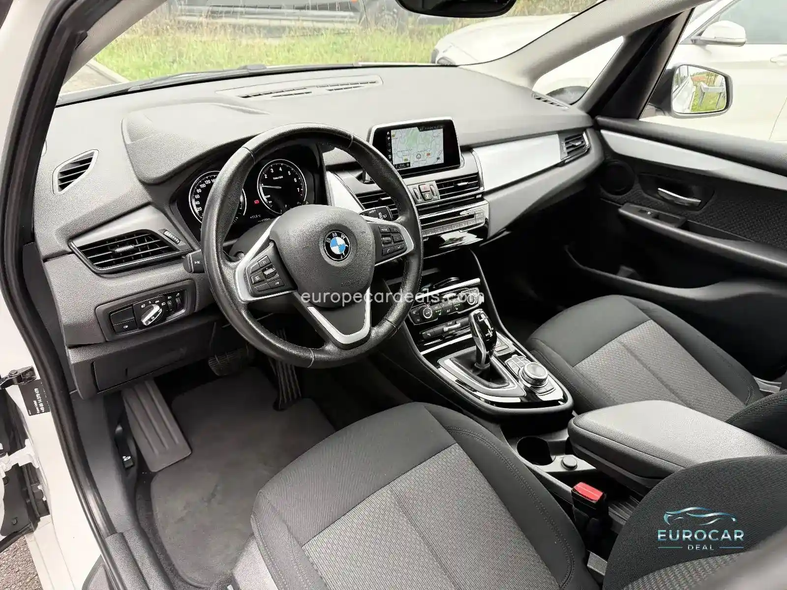 BMW 218