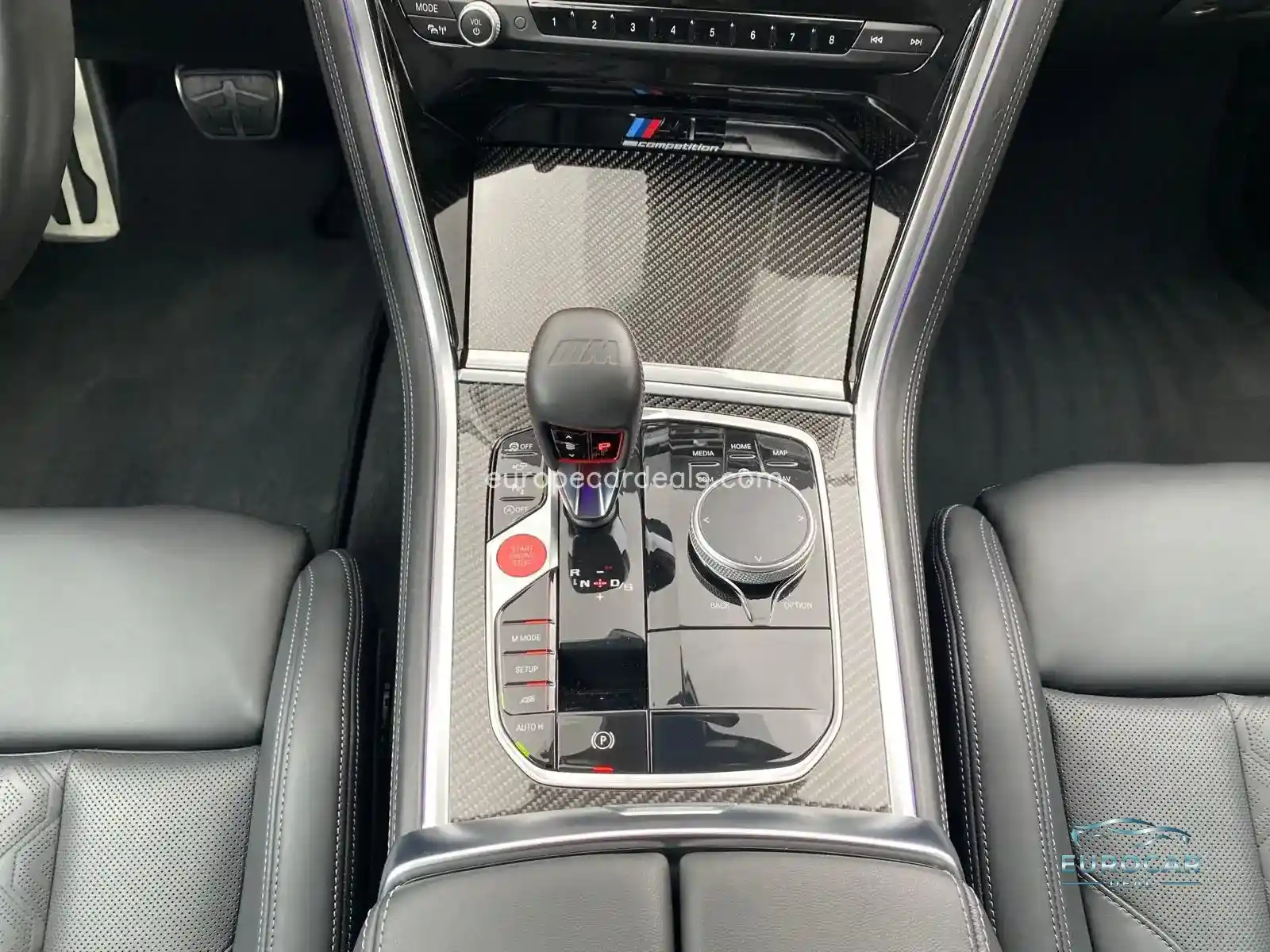 BMW M8