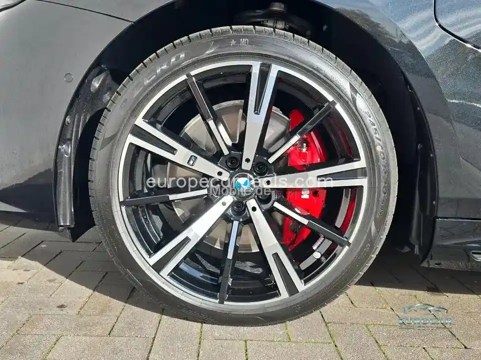 BMW 550
