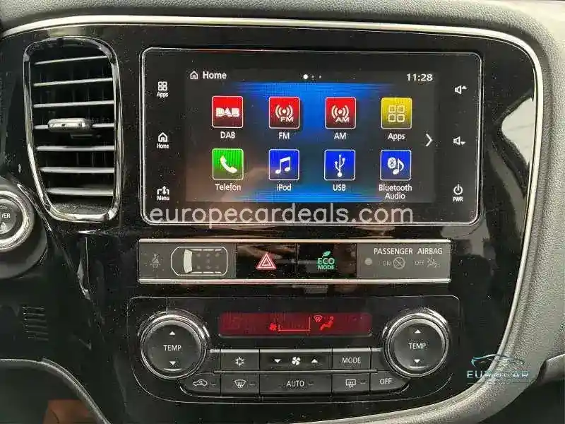Mitsubishi Plug-in Hybrid Outlander