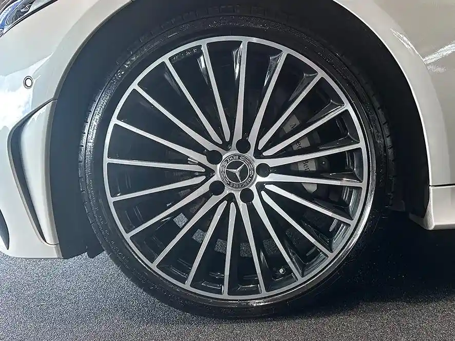 Mercedes-Benz CLS 400