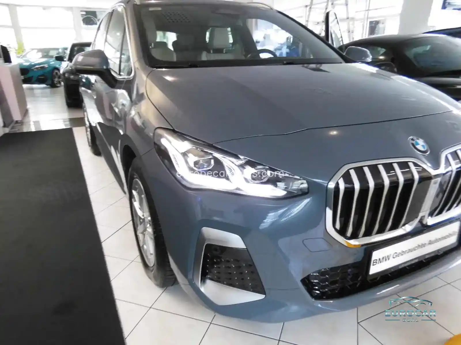 BMW 220